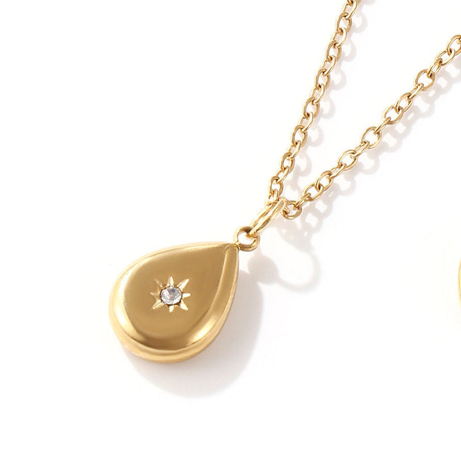 collier goutte de lune